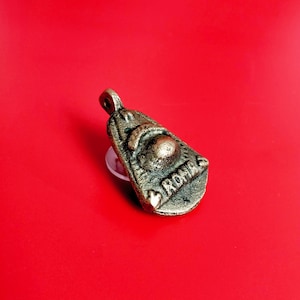 Sto Niño Amulet: Filipino Luck and Protection Medal