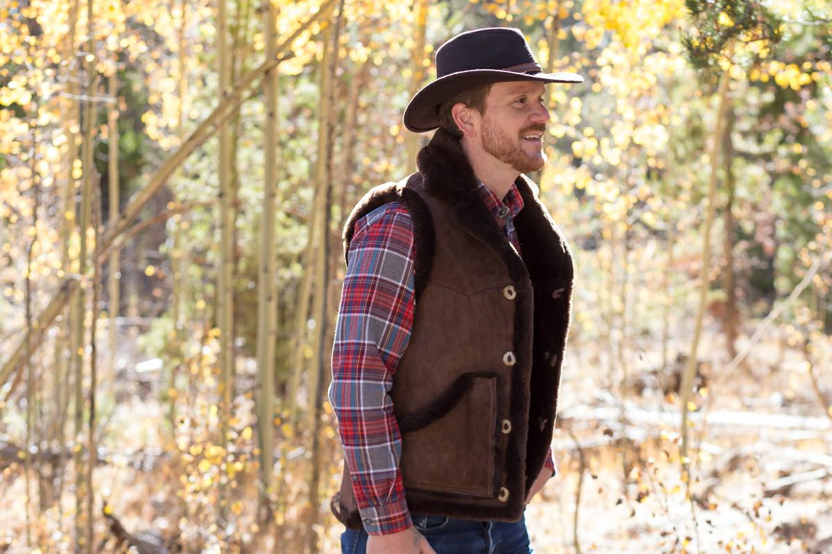 Veste en daim vintage : marron style western safari pour homme, taille M - France