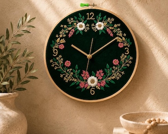 刺繍枠時計、手刺繍時計、花柄壁掛け時計、室内装飾、花好きの方への