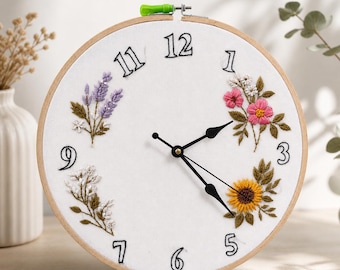 刺繍枠時計、手刺繍時計、花柄壁掛け時計、室内装飾、花好きの方への