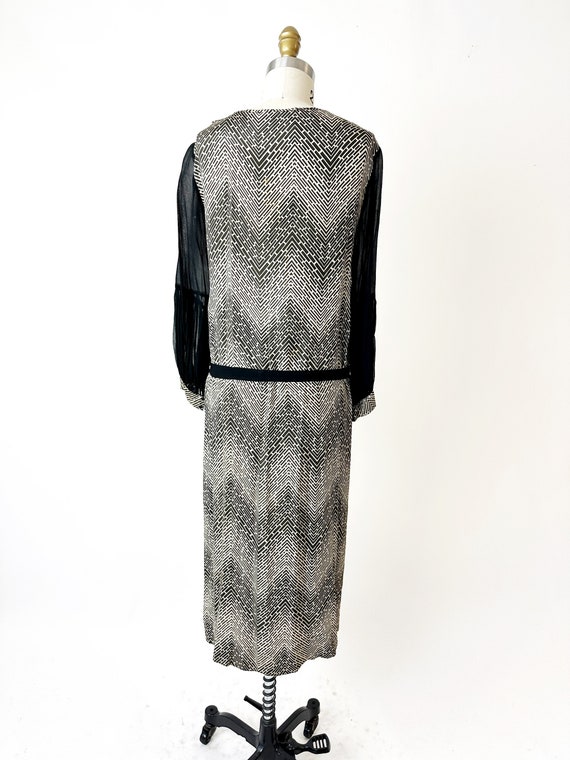 1920s Black and White Silk Day Dress - image 6