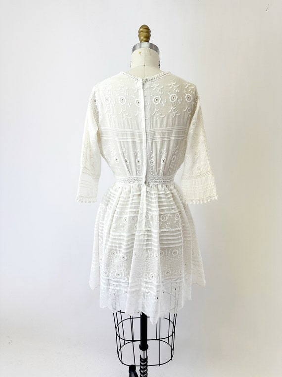 1900s White Cotton Embroidered Lace Dress - image 7