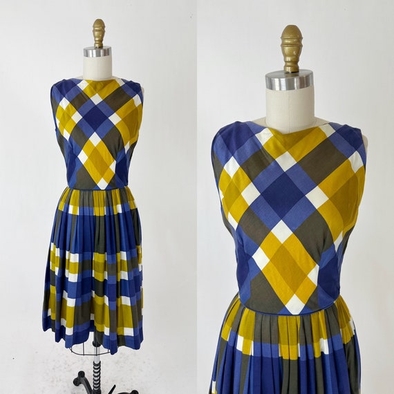 1950s Cotton Plaid Day Dress - image 1