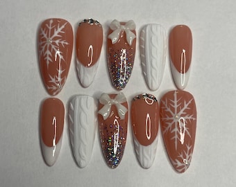 White Winter Nails, White Bow Press Ons, Snowflake Press On Nails, White Nails, Sweater Nails, White Press Ons, Holiday Nails