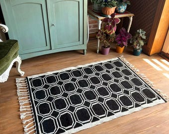 Black White Hexagon Wool Kilim Rug Geometric Flatweave Area Rug Modern Woven Carpet