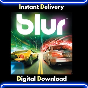 以下が含まれることがあります： 都市の通りでレースをする2台の車が描かれたビデオゲームのカバー。ゲームタイトル「blur」は大きな白い文字で表示されています。「Instant Delivery」と「Digital Download」の文字も表示されています。