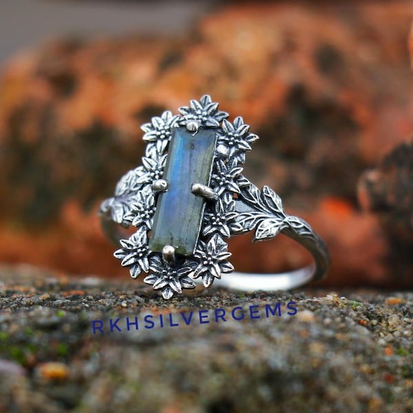 Natural Labradorite 925 Sterling Silver Ring, Handmade Floral Leaves