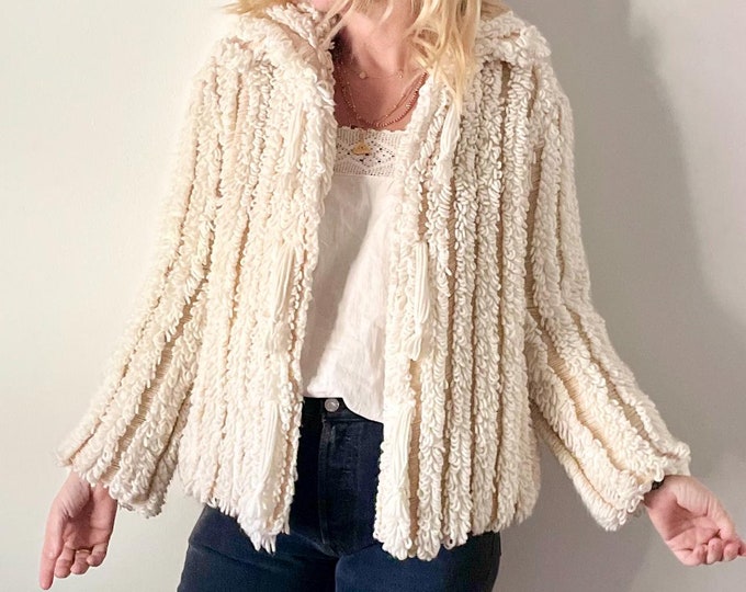 Vintage 70s Loop Yarn Sweater Coat  , Shaggy Sweater Jacket , Textured 70s Sweater Coat, White Knit Jacket
