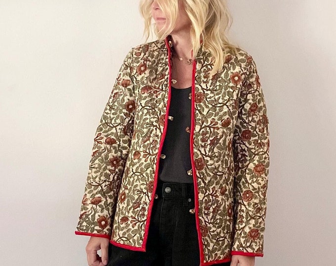 Vintage  GEETA Indian Quilted Embroidered Jacket , Indian Padded Jacket , India Gauze Jackett , Indian Block Print Jacket , Floral Jacket