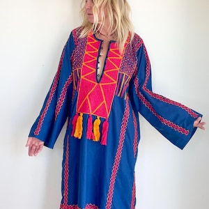 Vintage Embroidered Egyptian Cotton Kaftan: Siwa Tribal Dress