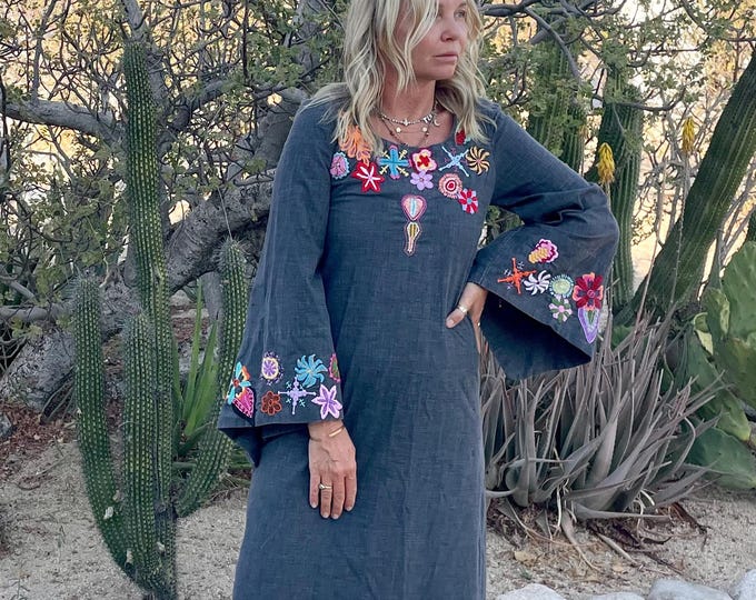 Vintage 1970s Hand Embroidered Cotton Kaftan - Gray Boho Colorful Floral Bell Sleeve Maxi Dress
