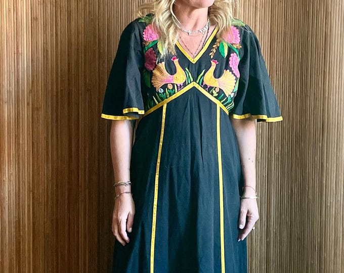 Vintage 60s Mexican Embroidered Maxi Dress: Girasol Designer XS/S