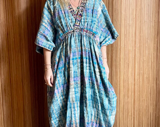 Vintage Guatemalan Hand Loomed Ikat Kaftan – Rare Woven Ethnic Bohemian Dress