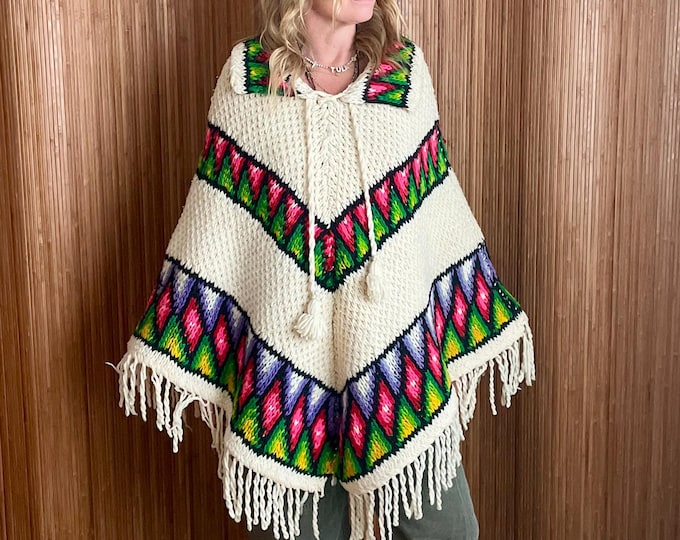 Vintage 60s Mexican Hand Knit Wool Poncho - Bohemian Boho Chic Festival Style Ethnic Cloak
