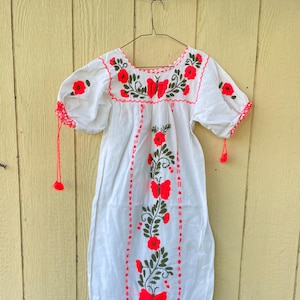 Vintage Mexican Embroidered Dress: Oaxacan Floral Boho Maxi