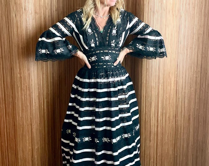Vintage Mexican Embroidered Lace Maxi Dress - Black & White Embroidered Boho Bell Sleeve Gown