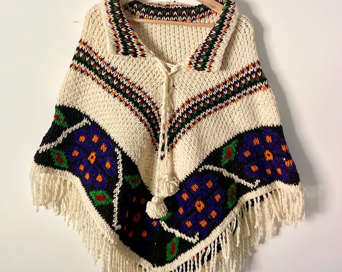 Vintage 60s Mexican Hand Knit Wool Poncho , Chunky Knit Poncho , BOHO Festival Wear , Chunky Knit , Colorful Ethnic Poncho