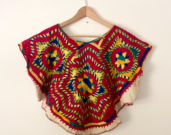 Vintage Rare San Mateo  Huipil Crop Top , Guatemalan Huipil , Ethnic Embroidered Top