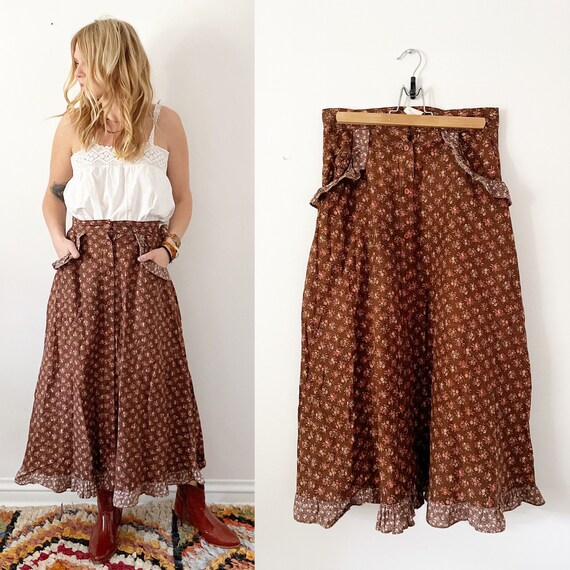 Vintage Gunnie Sax Prairie Skirt , Floral Midi Ski