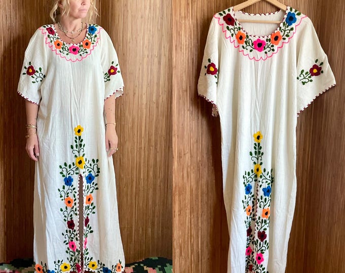 Vintage Mexican Hand Embroidered Gauze Dress - Floral  Boho Folk Art Festival Kaftan