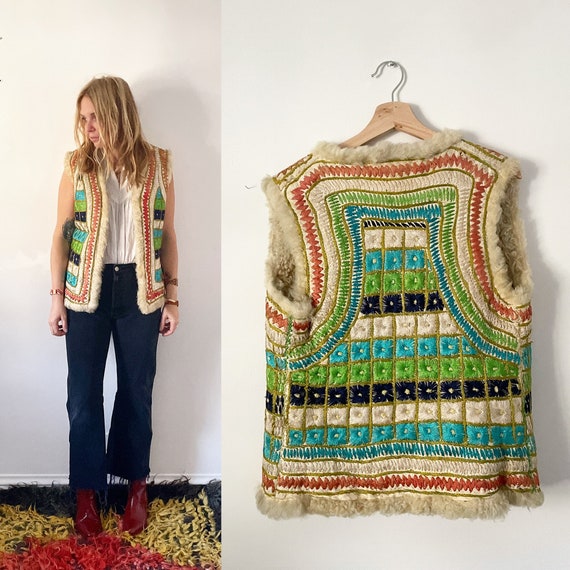 Vintage 70s Embroidered Ethnic Fur Vest , Suede Em