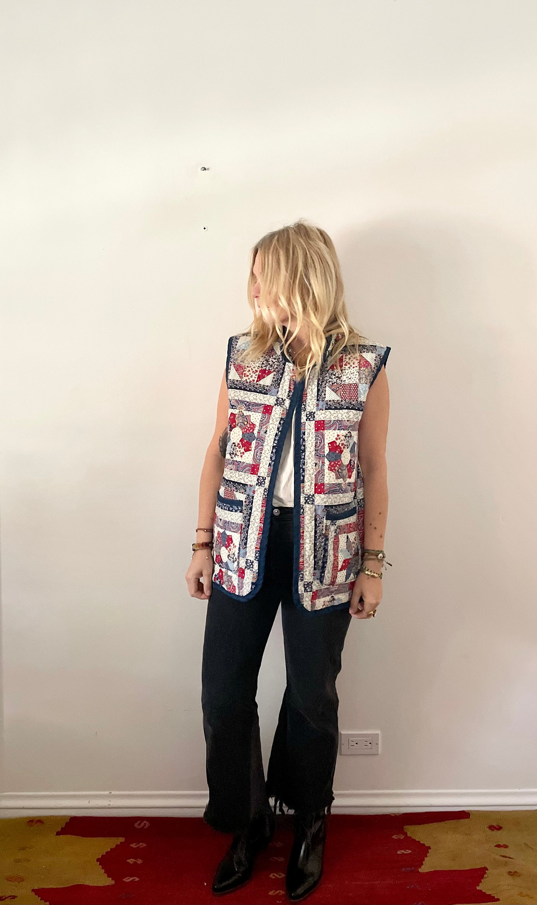 Vintage Quilted Vest , Floral Quilt Vest , Cottage Core