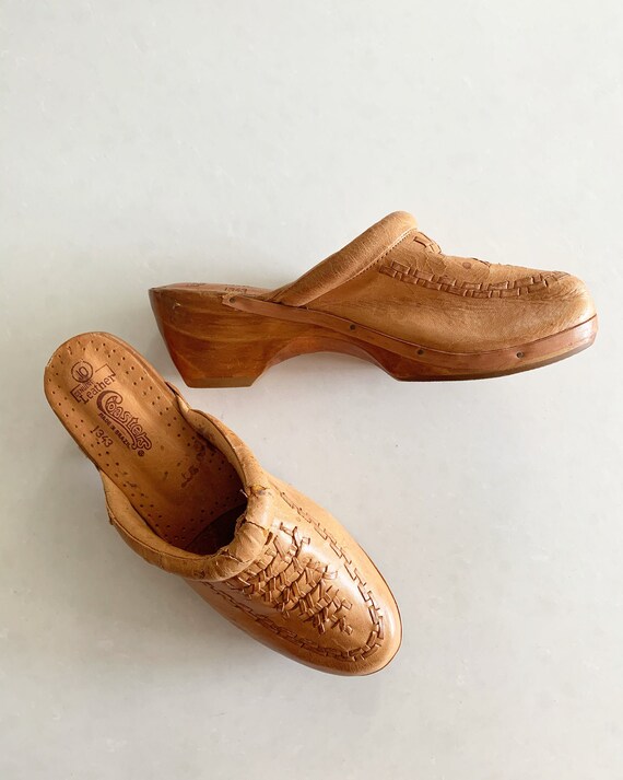 Vintage 70s Wooden Leather Clogs sz 10