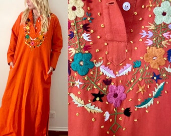 Vintage 60s Orange Mexican Embroidered Kaftan, Vintage Mexican Resort Kaftan , Vintage Resort Wear , Ethnic Embroidered Maxi Kaftan