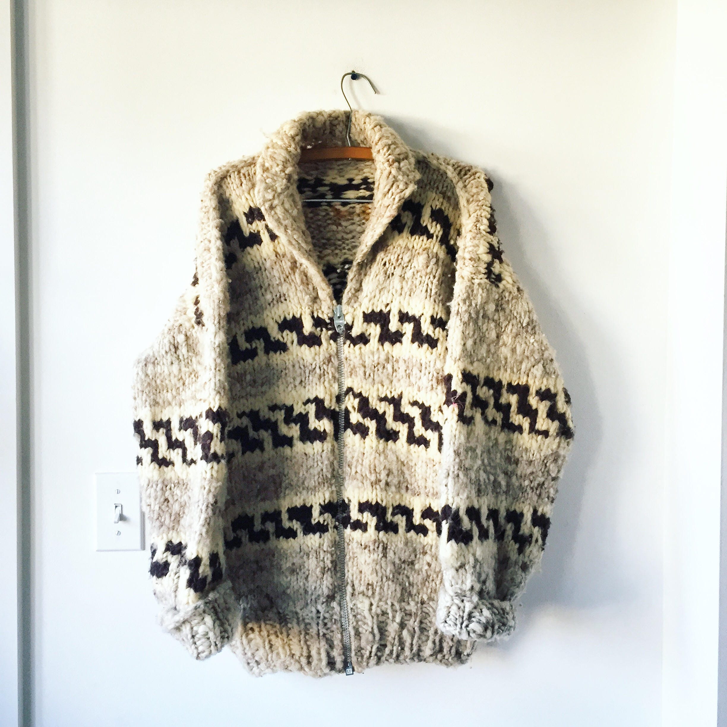 Vintage Cowichan Cardigan Sweater , Chunky Wool Cardign