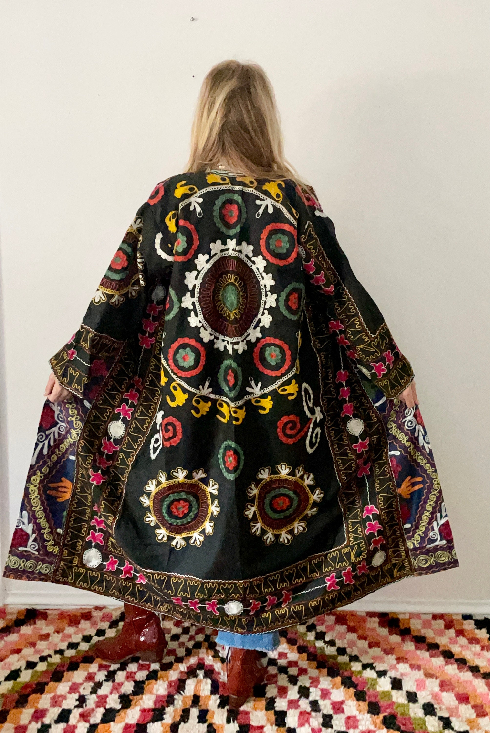 Vintage embroidered shop coat