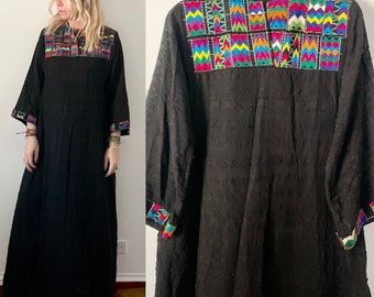 Vintage Guatemalan Hand Loomed Kaftan , Embroidered Huipil Dress , Ethnic Caftan