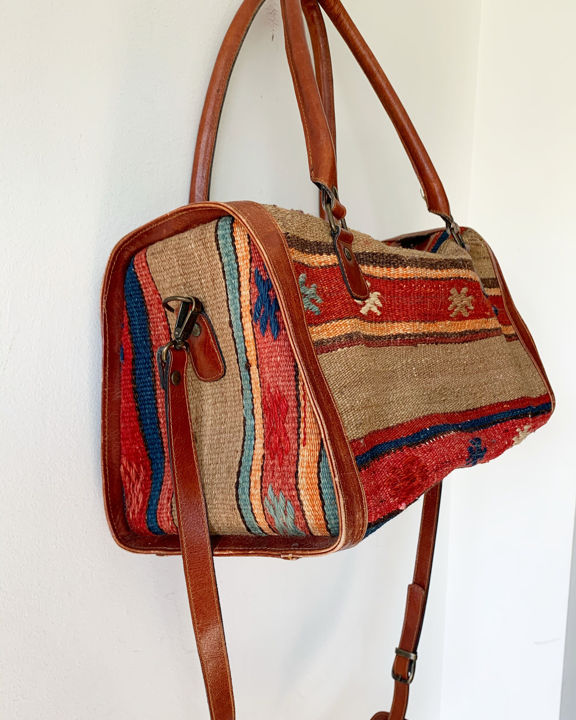 Vintage Turkish Kilim Bag, Ethnic Carpet Purse , Yun Art