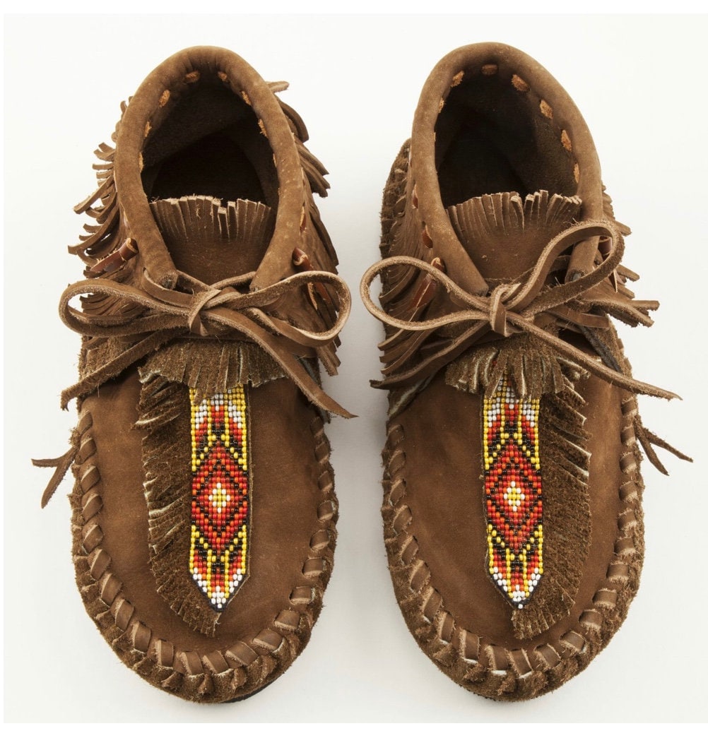 Buy > handmade leather moccasins > in stock
