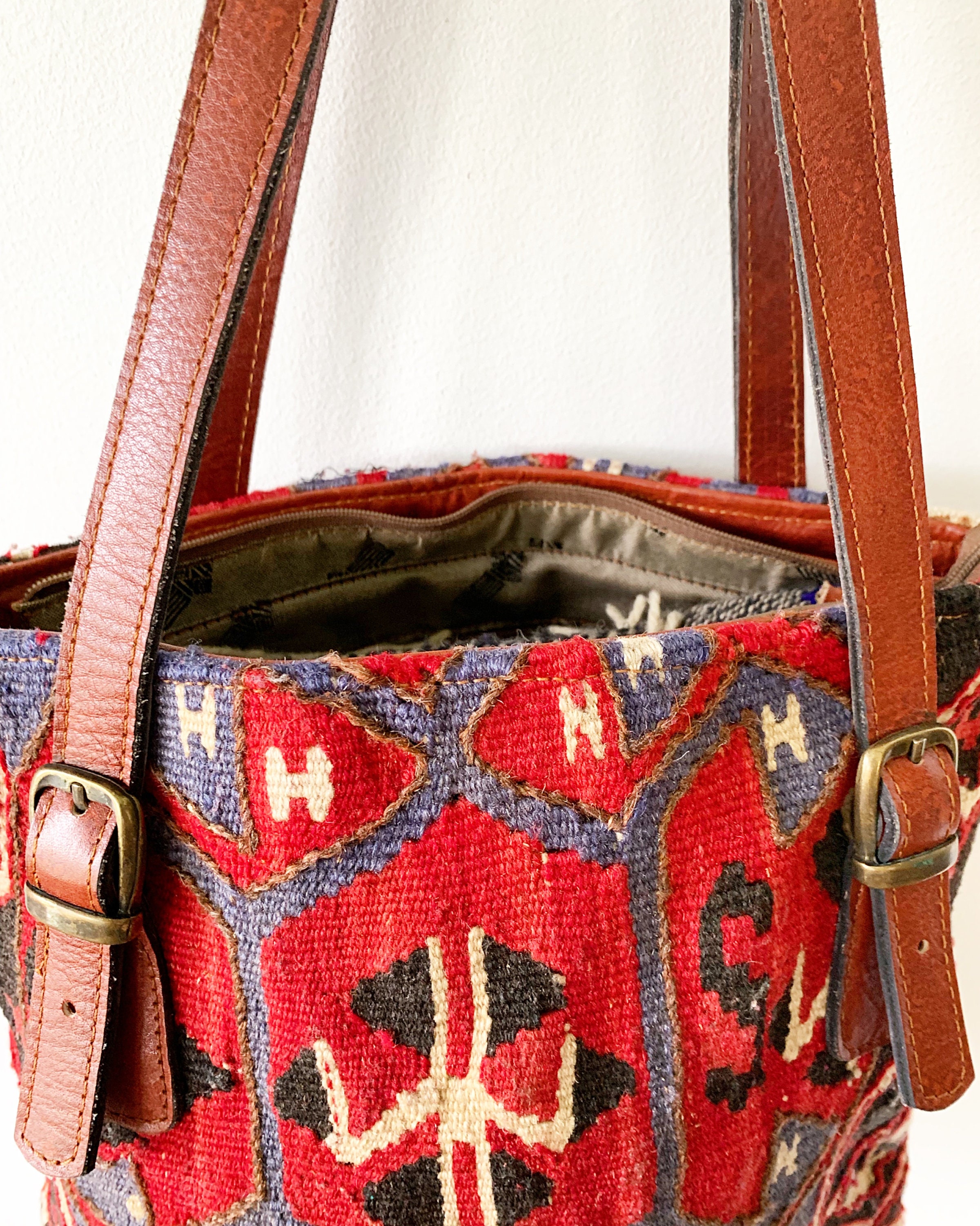 Vintage Turkish Kilim Bag, Ethnic Carpet Purse , Kilim Tote