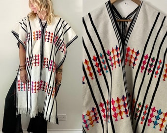 Vintage Oaxacan Mexican Hand-loomed Poncho , Mexican Embroidered Cotton Poncho