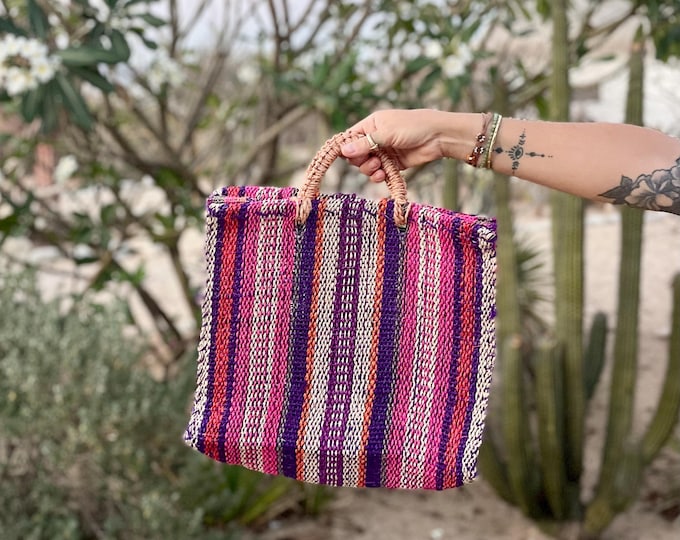 Vintage Mexican Sisal Handbag , Maxi Straw Bag , Woven Sisal Bag , Beach Bag , Bohemian Summer Bag , Woven Striped Basket Bag
