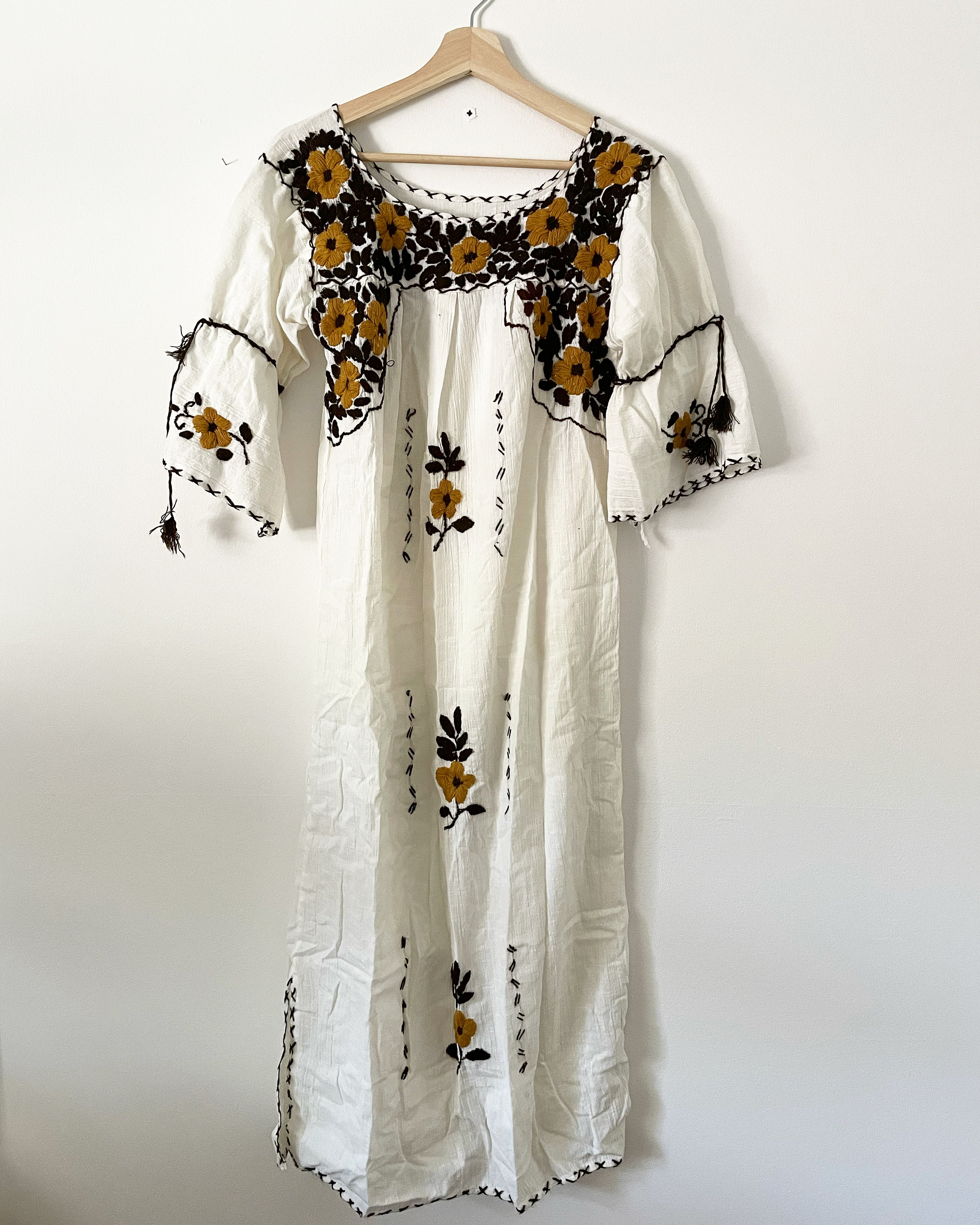 RESERVED // Vintage Mexican Hand Embroidered Dress , Oaxacan