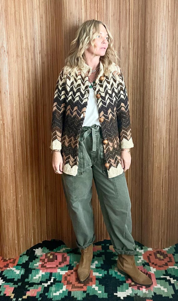 Vintage 60s Virgin Wool Hand Knit Zig Zag Sweater - Retro Cardigan with Funky Buttons