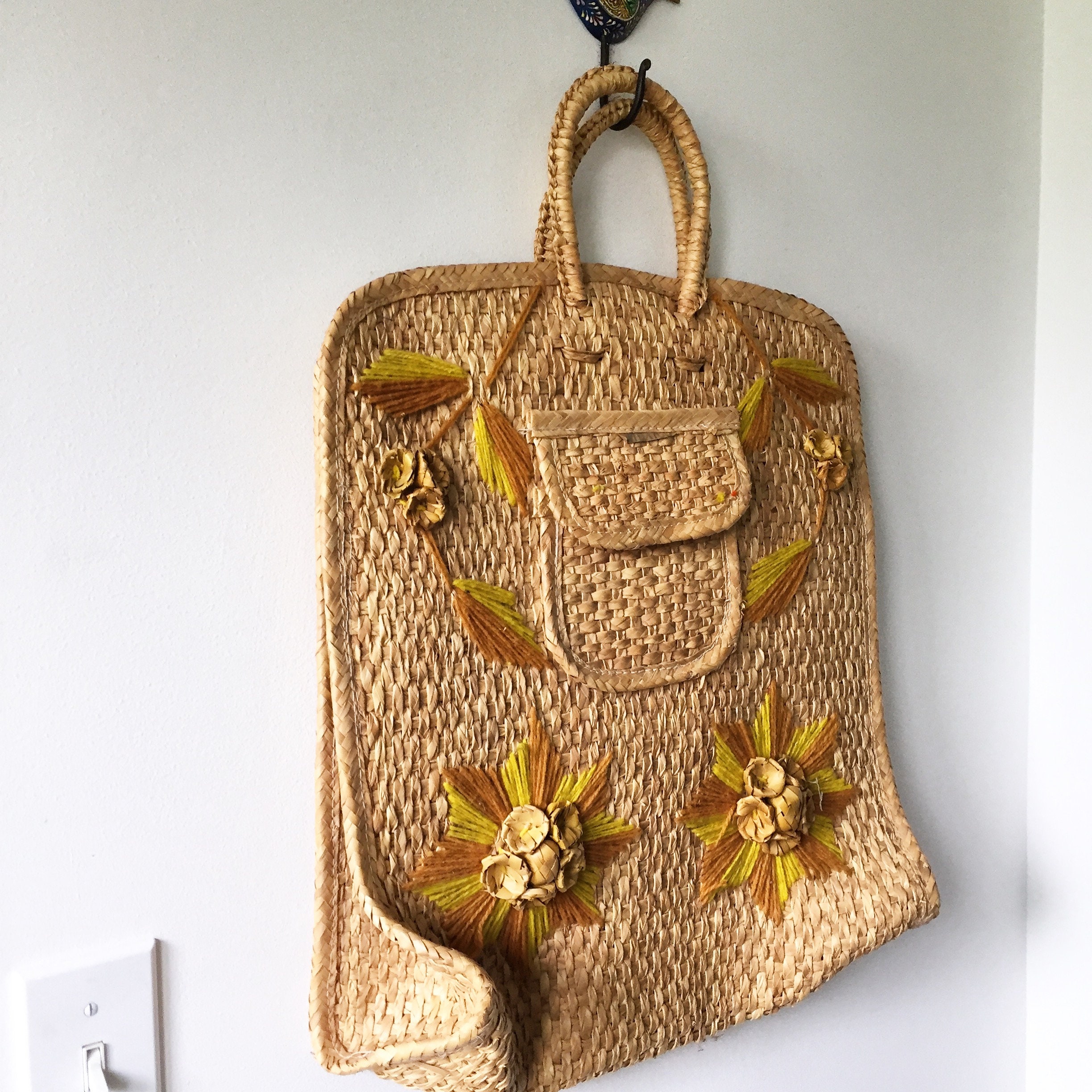 Vintage Mexican Straw Beach Bag , Straw Summer Bag , Market Bag