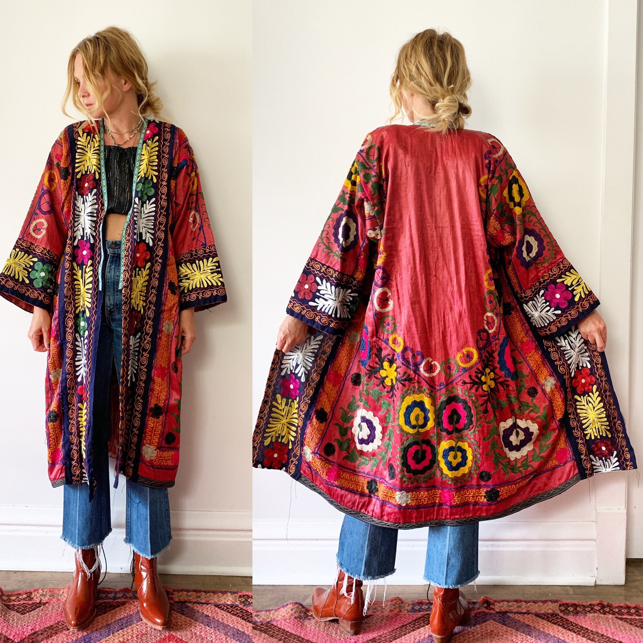 Vintage Embroidered Silk Coat, Uzbek Tribal Coat , Embroidered Kimono Coat