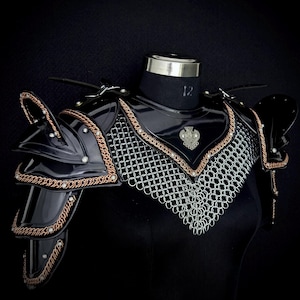 Medieval Fantasy Shoulder Armor with Chainmail – Handmade Steel Knight Pauldron Set for Cosplay, LARP