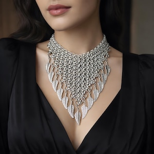Mittelalter-Ritter-Damenrüstung, Kettenrüstung LARP, Cosplay, Reenactment, Set Necklace