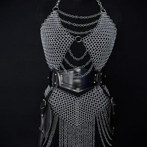 Medieval armor,
Birthdaygift,
LARP armor,
Halloween,
fantasy armor,
Knight armor,
Cosplay armor,
Gift item,
Renaissance Armor,
Steel armor,
Chainmail armor,
Festival outfit,
Female armor,