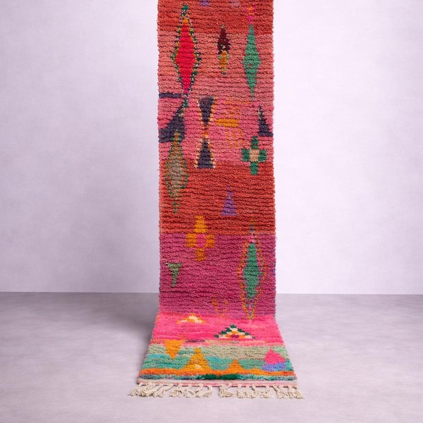 Rosa runner marockansk matta, runner marocko grön matta, berber boujaad hallaway matta, matta marocko ull brug, béni ouarin matta,