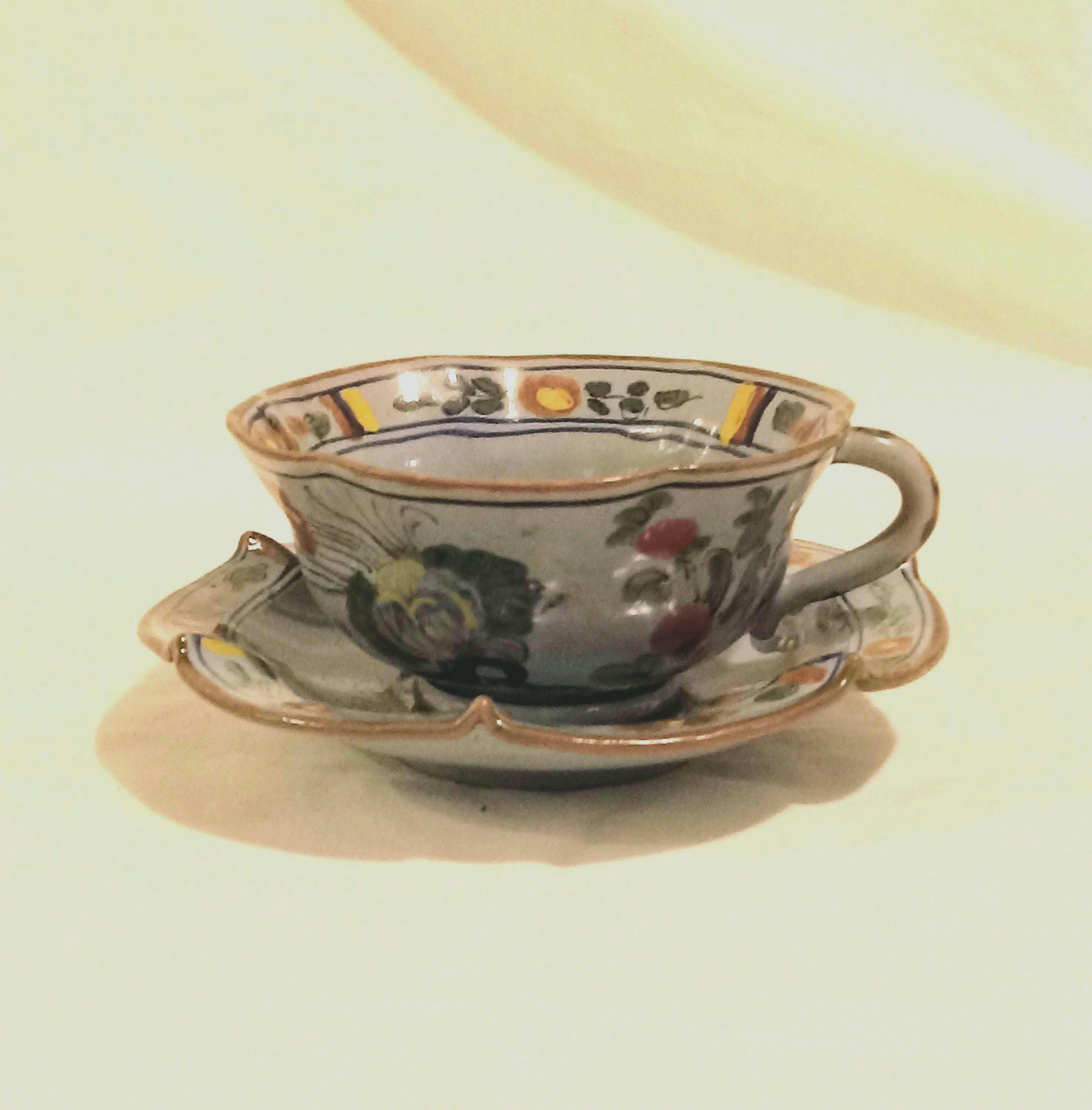 MADE IN ITALY FAENZA フラワーベース　直径28❌20㎝ Benzara Rock 16 Inch Vintage Flower Vase, Home Decor