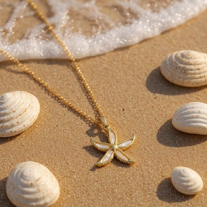 Gold Starfish Pendant Necklace, Ocean Inspired Jewelry for Women, Beach Lover Gift Idea