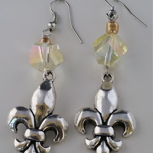 Yellow Crystal Vintage  Fleur-de-lis Earrings