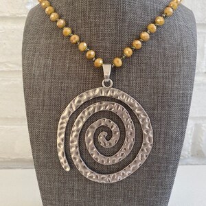 Swirl Pendant Necklace