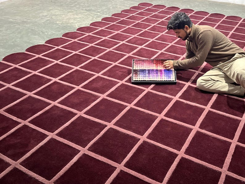 Scalloped Edge Rug, Burgundy Checkered Rug, Modern Grid Area Rug ...
