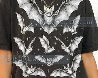 Vintage Flying Bats Comfort Colors® Tshirt, Goth Retro Halloween Night Sky T-Shirt, Y2K Grunge Spooky Graphic Shirt, 90S Bat